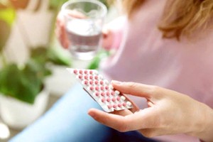 避孕药并非直接导致中风的原因，但若使用不当可能会带来严重后果。