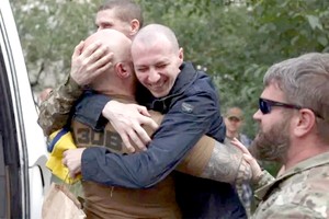 俄乌进行例行换俘