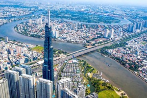 本市与全国其他地方正式进入国家架构运作的新阶段。