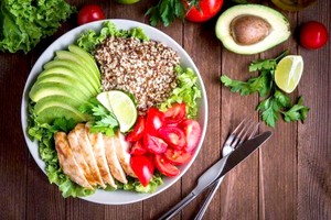 科学饮食有助减少斑块形成风险。