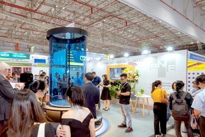 电梯展吸引众多国内外业者的关注。