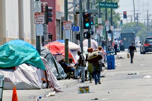 美国有许多无家者营地。