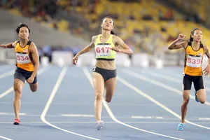 Lê Tú Chinh (617) tiếp tục "săn vàng" cho điền kinh Việt Nam ở AIG. Ảnh: Dũng Phương