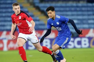 Tiền vệ Leon James sang Nha Trang cùng đội U19 Thái Lan