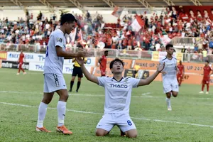 Minh Vương tỏa sáng với 3 bàn thắng cho HA.GL. Ảnh: ANH TIẾN