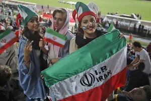 Iran cho phép 3.500 phụ nữ tới sân xem trận gặp Campuchia