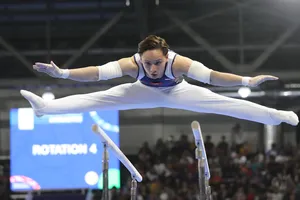 Đinh Phương Thành chỉ có thể giúp TDDC Việt Nam đoạt HCB nội dung toàn năng nam. Ảnh: KHƯƠNG DUY