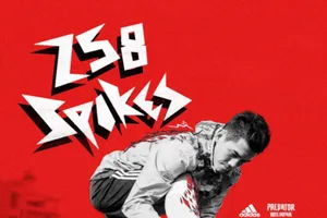 Tiền đạo Nguyễn Tiến Linh trải nghiệm với giày bóng đá Predator 20 Mutator phiênbản 20.1.