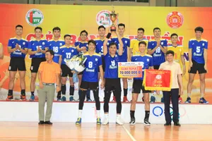 Sanest Khánh Hoà bảo vệ thành công danh hiệu vô địch. Ảnh: PHÚC NGUYỄN