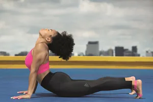 adidas chính thức ra mắt dòng sản phẩm quần bó nguyệt san TechFit.