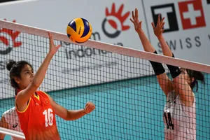 Phụ công Bùi Thị Ngà (trái) sẽ không lên tuyển chuẩn bị cho SEA Games 31.