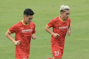 Văn Triền chính thức gia nhập đội chủ sân Quy Nhơn với bản hợp đồng có thời hạn 3 năm