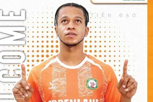 Lynch kịp bình phục chấn thương nên T.Bình Định đã chia tay Oseni chỉ sau 1 trận đấu