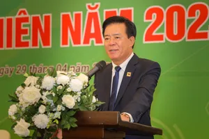 Ông Ngô Văn Đông - Tổng Giám đốc Công ty CPPB Bình Điền - tri ân sự tín nhiệm của các cổ đông, bạn hàng và người nông dân dành cho thương hiệu Phân bón Đầu Trâu suốt nhiều năm qua.