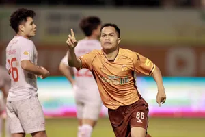 HAGL vượt qua Viettel FC ở trận cầu đầy kịch tính. ẢNH: MINH TRẦN