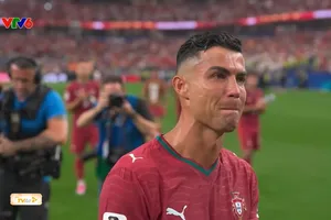 Ronaldo và Bồ Đào Nha chia tay World Cup 2026 trong thất vọng sau trận thua Tây Ban Nha 0-1