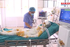 Vì ghen tuông, thanh niên tẩm xăng thiêu sống cả nhà người tình