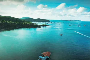 Đảo Ngọc đang vào mùa đẹp nhất năm, không đi phí cả thanh xuân