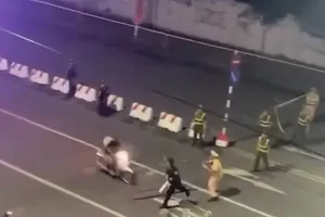 Podcast bản tin ANTT 22-8: Xử lý nghiêm đối tượng "thông chốt" vào lực lượng làm nhiệm vụ A80