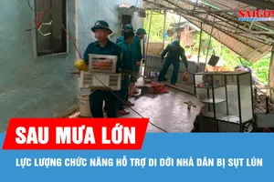 Lâm Đồng: Lực lượng chức năng hỗ trợ di dời nhà dân bị sụt lún sau mưa lớn