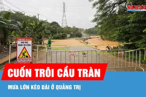 Mưa lớn gây chia cắt cục bộ, cầu tràn ở Quảng Trị bị cuốn trôi
