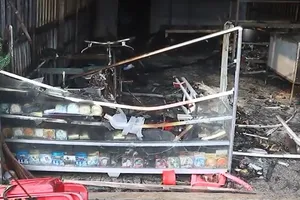 Cà Mau: Cháy trong đêm, thiêu rụi 4 căn nhà