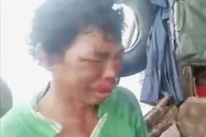 Một trong hai ngư dân bị hành hạ dã man