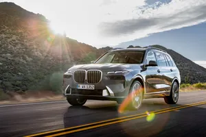 BMW X7 được hưởng chính sách bảo hành 5 năm và không giới hạn km