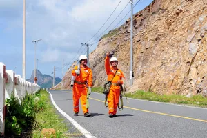 CBCNV EVNSPC sẵn sàng ứng trực 24/24 trong các dịp lễ Noel, Tết Dương lịch, Tết Nguyên đán sắp tới