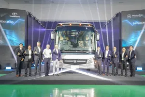 THACO AUTO phối hợp với DAIMLER BUS tổ chức chương trình giới thiệu sản phẩm xe bus cao cấp Mercedes-Benz RS 1936 xuất khẩu sang thị trường Thái Lan