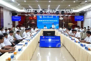 Tổng giám đốc EVNSPC Nguyễn Phước Đức phát biểu chỉ đạo tại cuộc họp Tổng kết công tác đầu tư xây dựng 8 tháng đầu năm 2025