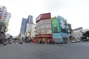 Bảo Tín Mạnh Hải vừa khai trương cửa hàng lớn nhất tại Thành phố Hồ Chí Minh