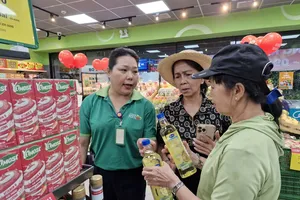 Co.op Food mở rộng mạng lưới tại TPHCM phục vụ nhu cầu mua sắm ở các khu dân cư (HỒNG CHÂU)
