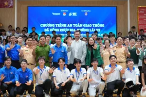 HEINEKEN Việt Nam hợp tác cùng Phòng CSGT TPHCM triển khai chương trình An toàn giao thông - Đã uống rượu bia, không lái xe