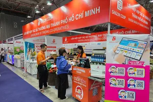 Gian hàng của Saigon Co.op tại hội chợ thu hút nhà nhập khẩu