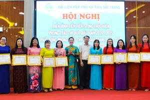 Khen thưởng các điển hình phụ nữ xuất sắc trong phong trào thi đua giai đoạn 2020-2025