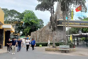 Khu du lịch quốc gia núi Bà Đen (tỉnh Tây Ninh) đã sử dụng tích hợp mã QR