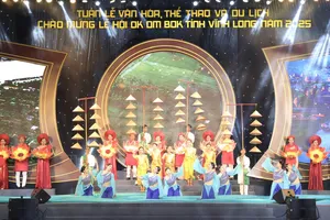 Một tiết mục văn nghệ tại lễ khai mạc Tuần lễ Văn hóa, thể thao và du lịch