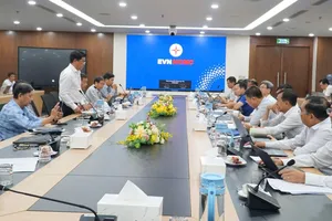 Lãnh đạo EVNHCMC và EVNSPC họp bàn về việc thực hiện các dự án lưới điện 110kV