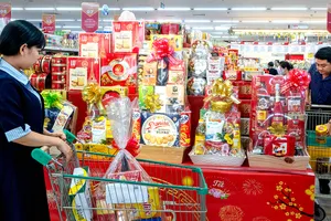 Một số mẫu giỏ quà Tết tại hệ thống bán lẻ SATRA