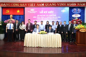 Lễ ký kết ghi nhớ hợp tác chiến lược giữa SATRA và Tập đoàn FPT