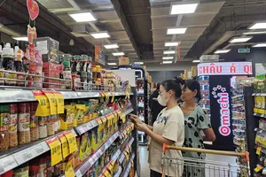 Các đợt khuyến mãi quy mô lớn được nhà bán lẻ triển khai liên tục