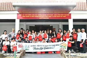Công ty Vedan Việt Nam đón 2 đoàn sinh viên đến tham quan