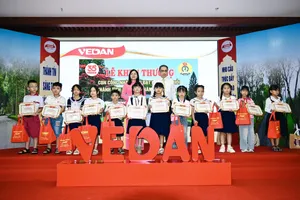 Vedan Việt Nam tuyên dương gần 1.000 học sinh là con cán bộ công nhân viên đạt thành tích học tập xuất sắc