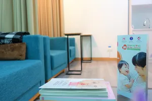 Khu vực nghỉ ngơi và hỗ trợ vắt sữa tại văn phòng TPHCM của công ty