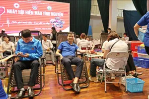 Đoàn viên Vietcombank Hưng Yên tích cực tham gia hiến máu