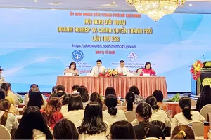 Lãnh đạo BHXH TPHCM đối thoại với doanh nghiệp