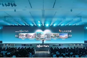 Sự kiện Kick-off của River Park đã thu hút hơn 2.000 chuyên viên kinh doanh ưu tú và hơn 30 đối tác chiến lược uy tín