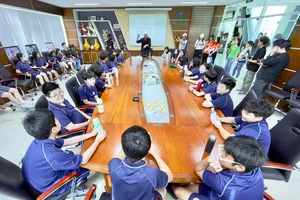 Đoàn học sinh Trường Quốc tế SIKS đến tham quan, tìm hiểu quy trình xử lý chất thải và công nghệ tại Khu Liên hợp xử lý chất thải Đa Phước