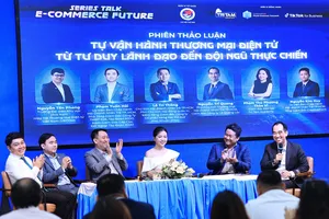 Các đại biểu tham gia phiên đối thoại